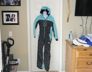 Picture Organics Winstony Snowsuit 12 or Juniors S-Ski Snowboard Snowmobile Suit